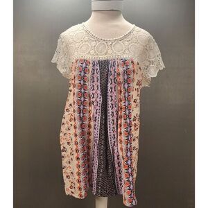 Suzanne Betro Women's Tunic Top Large Short Sleeve Floral Print Lace Yoke Hippie